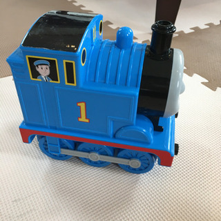 トーマスのお菓子入れの画像