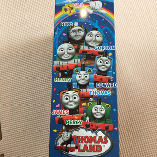 トーマスのお菓子が入っていたバスの間ですの画像