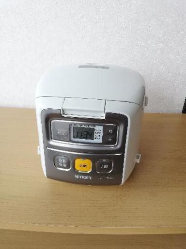 タイガー 炊飯器 jai-r551美品です。