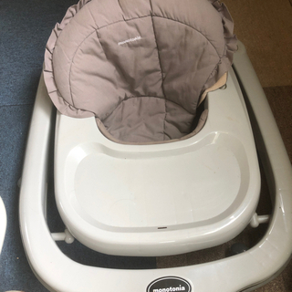 歩行器の画像