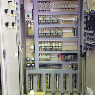 スタッフ（未経験含）募集‼️日給12500円以上可・昇給有・寮相談🙌無職・フリーターの方も必見、大歓迎^ ^お任せ下さい😄各種手当・社員制度もあります‼️の画像