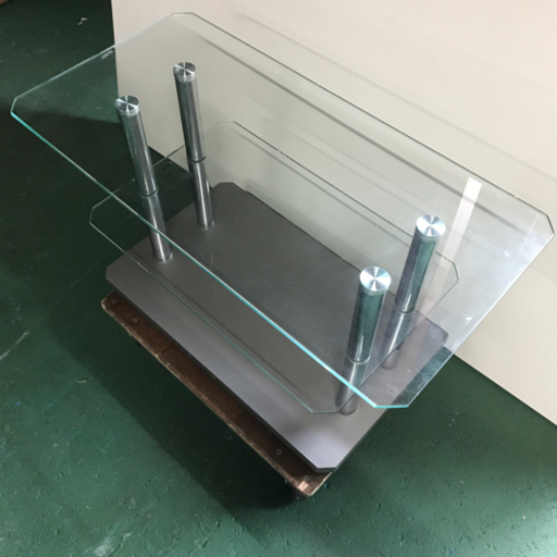 ガラステーブル ソファーテーブル 収納
