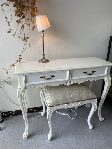 終了 テーブル＆スツール(スタンド付き)