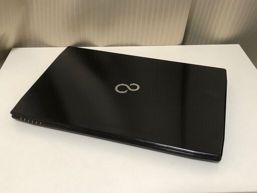 【入門用に最適！第四世代Core i3・Webカメラ搭載！】Fujitsu LIFEBOOK Core i3 4025U メモリ 4G