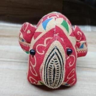 タイ製   象 ぬいぐるみの画像