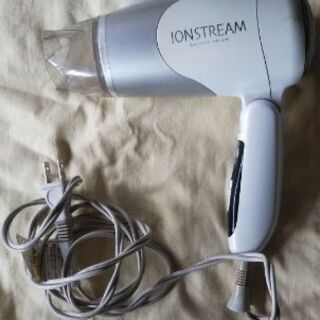 受付締切9/30 ドライヤー1200w