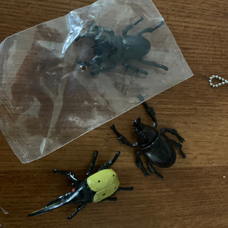 カブトムシのおもちゃの画像