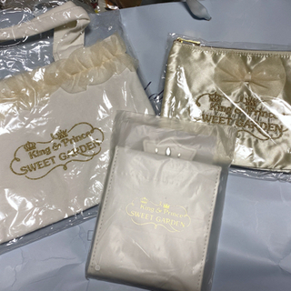 新品キンプリガーデン ポーチ、ミラー、バック