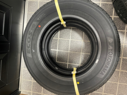 タイヤ　新品未使用　165/65R 13  ヨコハマ　ECOS ES31 最終値下げ