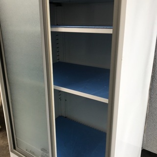 再出品、業務用冷蔵庫(写真見てください)の画像