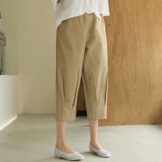 【新品】ハイウエスト７分丈カジュアルパンツ　Ｍサイズの画像