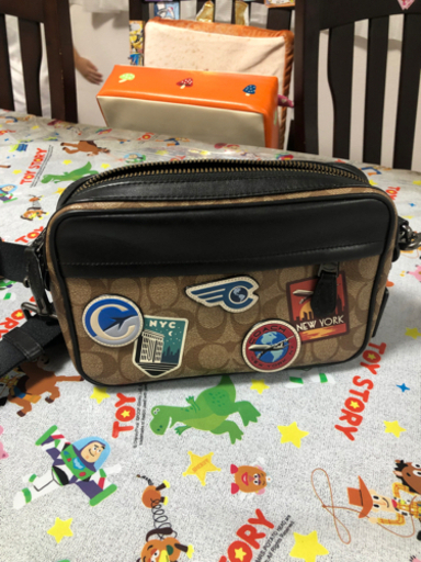 coach メンズショルダーバッグ