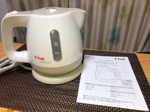 Ｔ-ｆａｌ電気ケトル０.８L(未使用)※交渉中