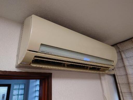 日立ルームエアコン 7～10畳 リモコン無し【取り外しをお願いします】