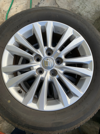 クラウンロイヤルサルーン