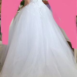 ウエディングドレスの画像