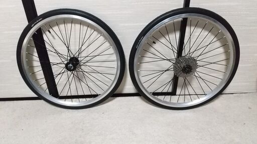 20インチ　タイヤホイール前後セット　シマノ７速 美品