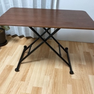 高さ自由自在✨昇降テーブル✨の画像