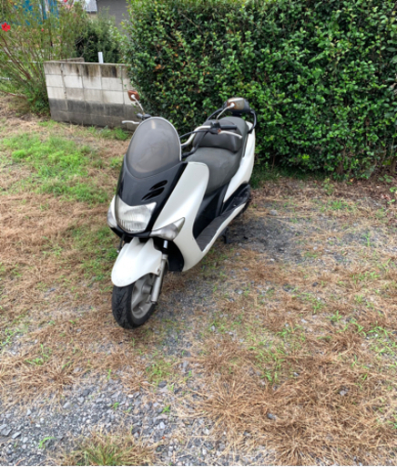 ヤマハ　マジェスティ125  小型　バイク　125cc   車体