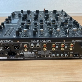 Allen & Heath DB4 DJミキサーの画像