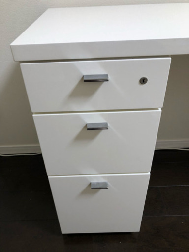 決まりました　大塚家具 OAデスク