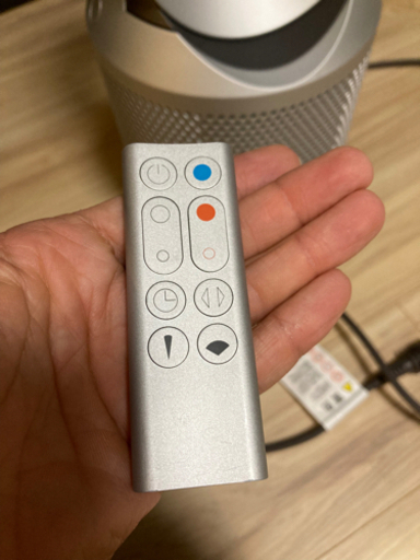 ダイソン ピュアホットアンドクール HP00 IS N
