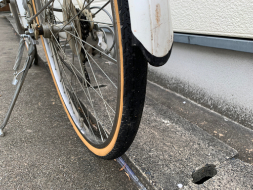 ❌美品❌　骨董自転車　クロスバイク　白　3x7変速　‼️ ライト付き✨自転车整备済。すぐに乗って帰れます✨ 
