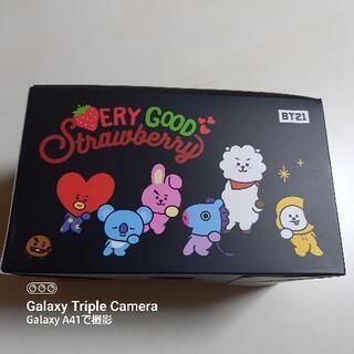 新品 BTS BT21 プラスチックタンブラーの画像