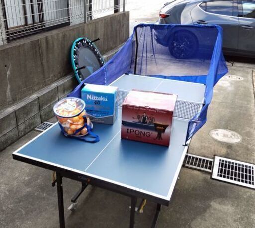 自動卓球マシンとコンパクト卓球台と捕球ネットのセット