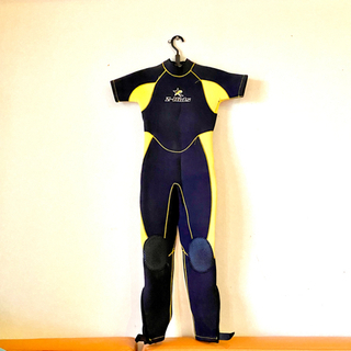 サーフィンkids用ウエット130cm〜160cm各１点売り価格の画像