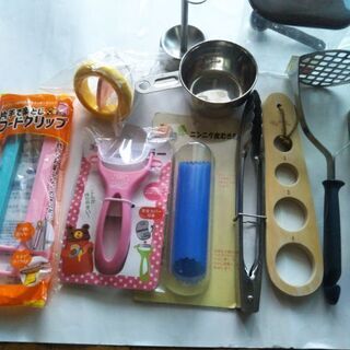 キッチン用品　詰合せ　ピーラー　肉たたき　マッシャー
