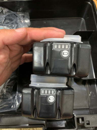 マキタ　インパクトドライバー　18v 付属品