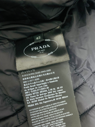 PRADA ダウン