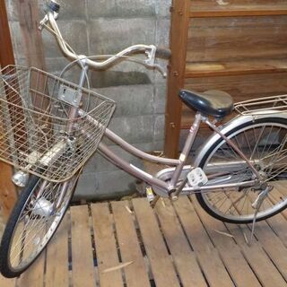 自動点灯式２４インチ国産自転車　タイヤ前後新品