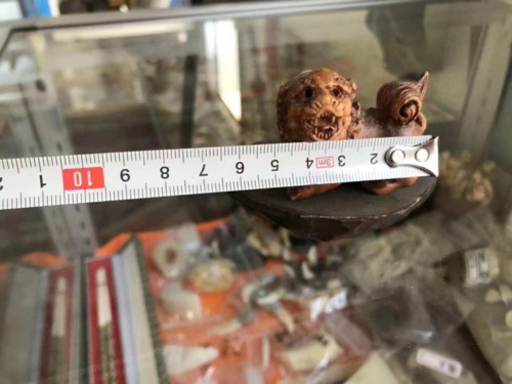 中国古玩 木製の置き物です