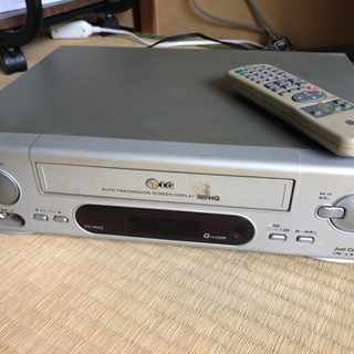 VHSビデオデッキ