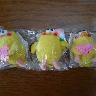 【非売品・未開封】ドコモ   ストラップ３点