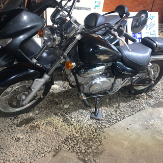 125cc アメリカン　GV 125  草加市