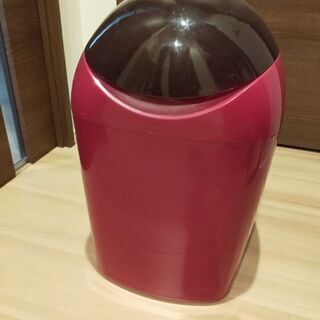 コンビ　ポイテックごみ箱
