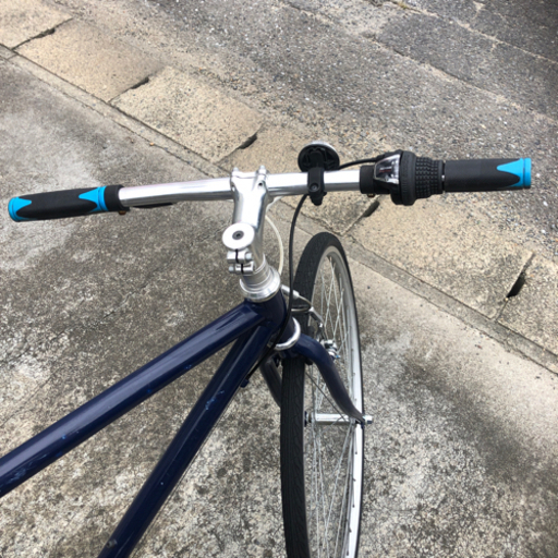 WEEKEND BIKES タイヤ700C×28C 7段変速