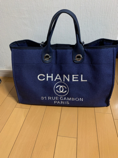 美品　トートバック