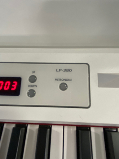 2020年製!!KORG コルグ 電子ピアノ LP-380 88鍵 ホワイト 格安配送もご相談ください!!
