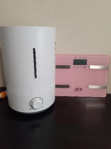 加湿器と体組計のセット