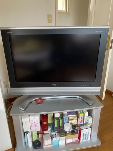 SHARP シャープ AQUOS テレビ 32型