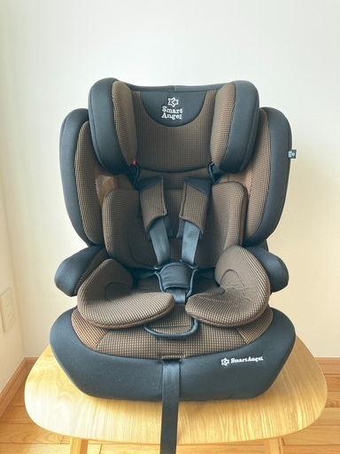 ほぼ新品チャイルドシート