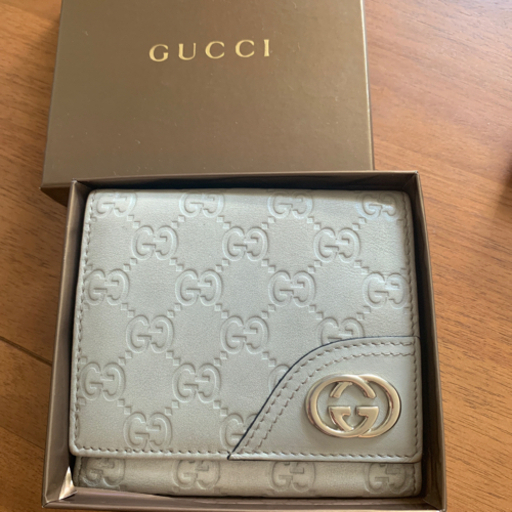 グッチ　シマレザー財布