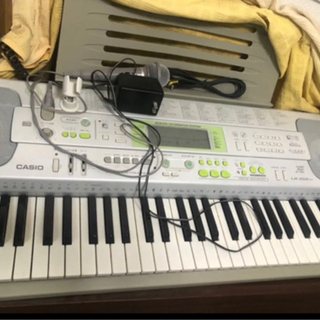 ピアノ　電子ピアノ　カシオ　CASIO LK-202