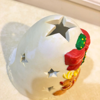 【ネット決済・配送】キャンドルスタンド　キャンドルホルダー　立て　置き　クリスマス　トナカイ　リース　リボン　星　赤鼻　かわいい　インテリア　置物 Christmas candles candle holder stand for presents and gifts decoration cute kawaii wreath red nose reindeer interior decorationの画像