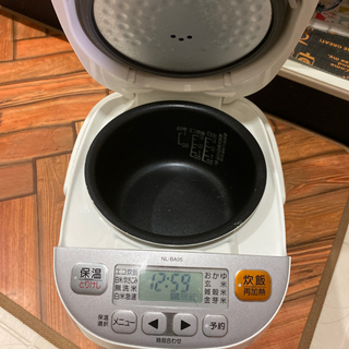【お取引の相手見つかりました】３合炊きの炊飯器の画像