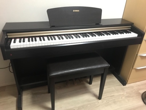 YAMAHA ヤマハ 電子ピアノ♫ YDP-201